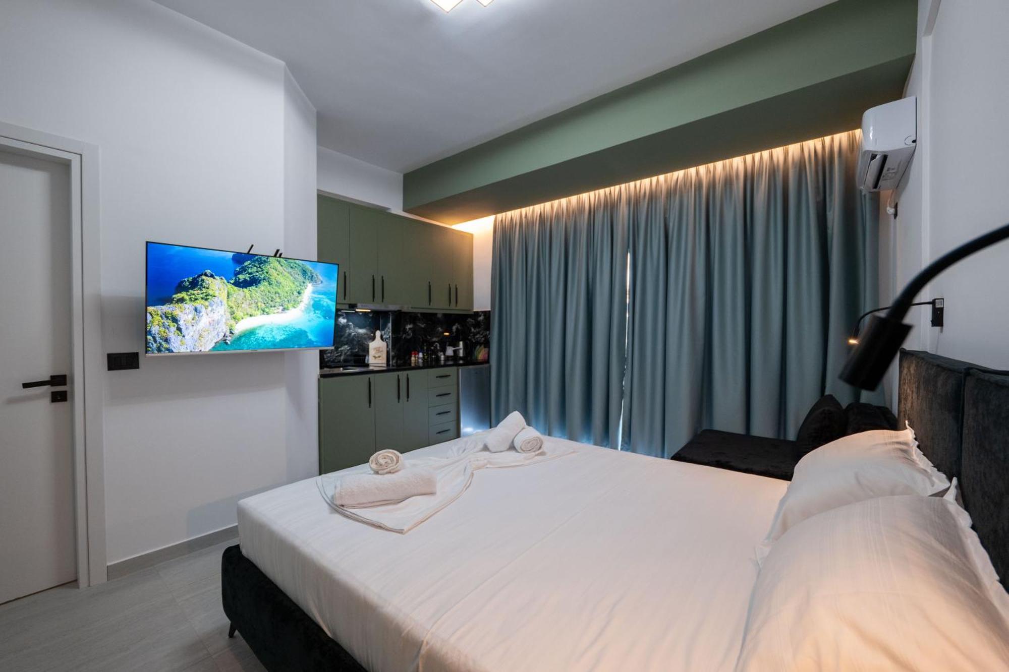 Euphoria Apartments Sarande Exterior photo