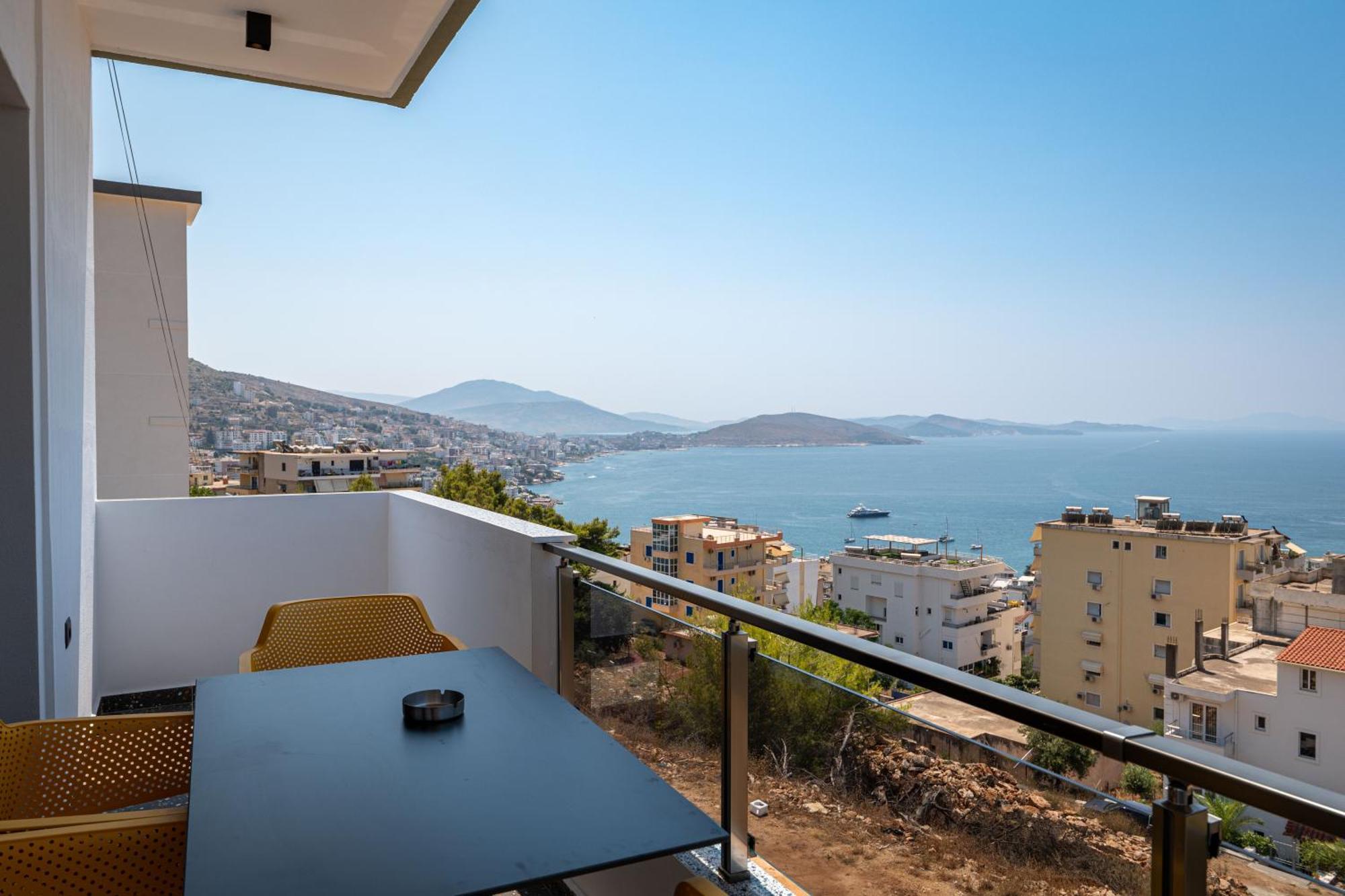 Euphoria Apartments Sarande Exterior photo